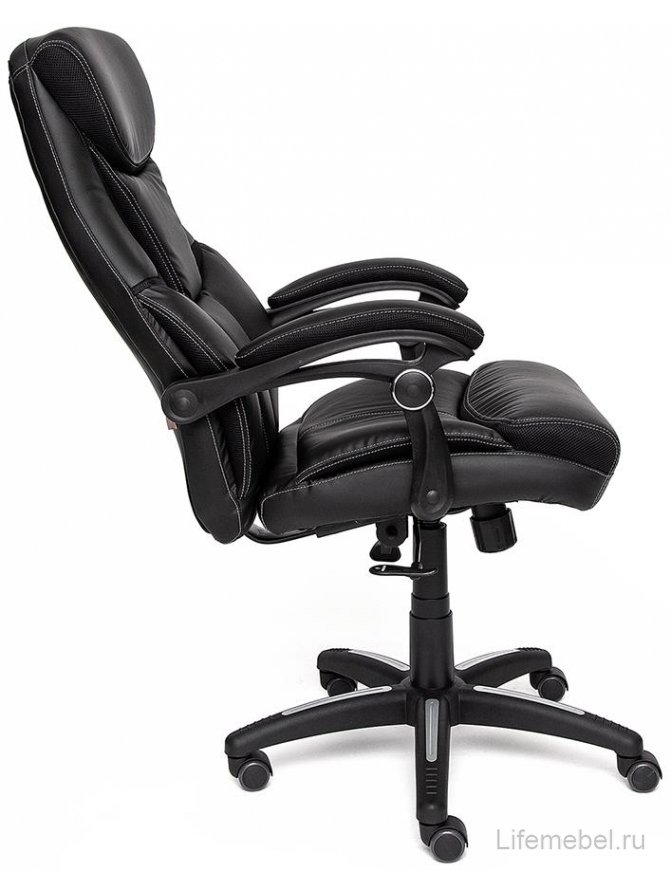 Компьютерное кресло Cambridge черный