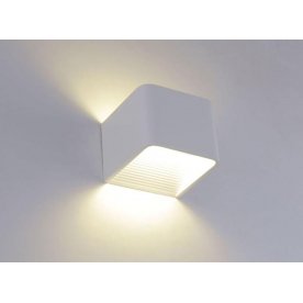 Настенный светильник Clt 010W100 Wh