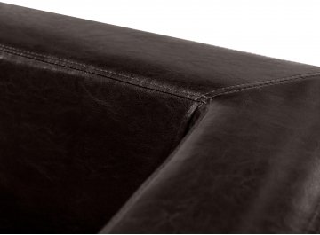 Диван Перуджи