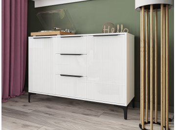 Комод Иадама