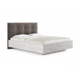 Двуспальная кровать Victoria