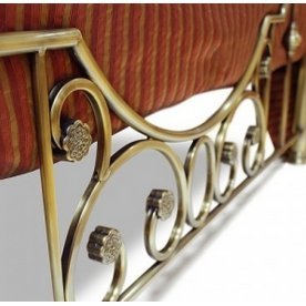 Двуспальная кровать Victoria