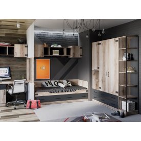 Софа Окланд