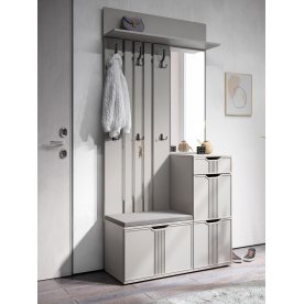 Полка Эмилия