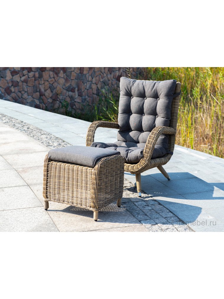 Кресло из ротанга Штефа соломенное