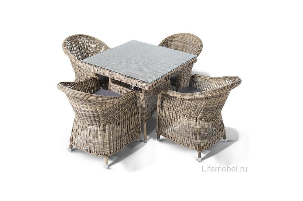 Обеденный комплект из ротанга Трифала соломенный