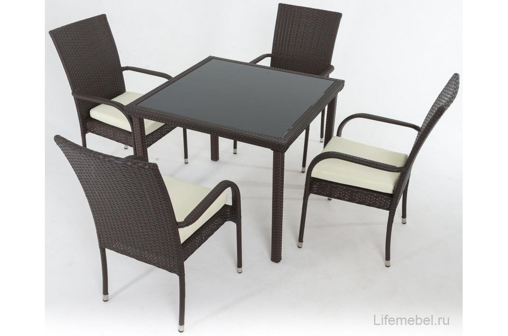 Обеденный комплект из ротанга F0824