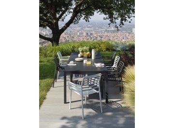 Кресло пластиковое Doga