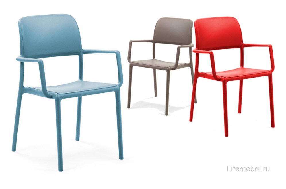 Кресло пластиковое Riva красный