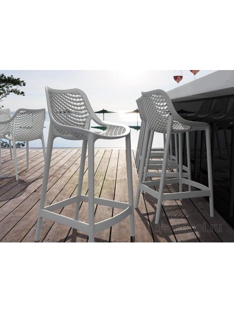 Пластиковый стул Air Bar белый