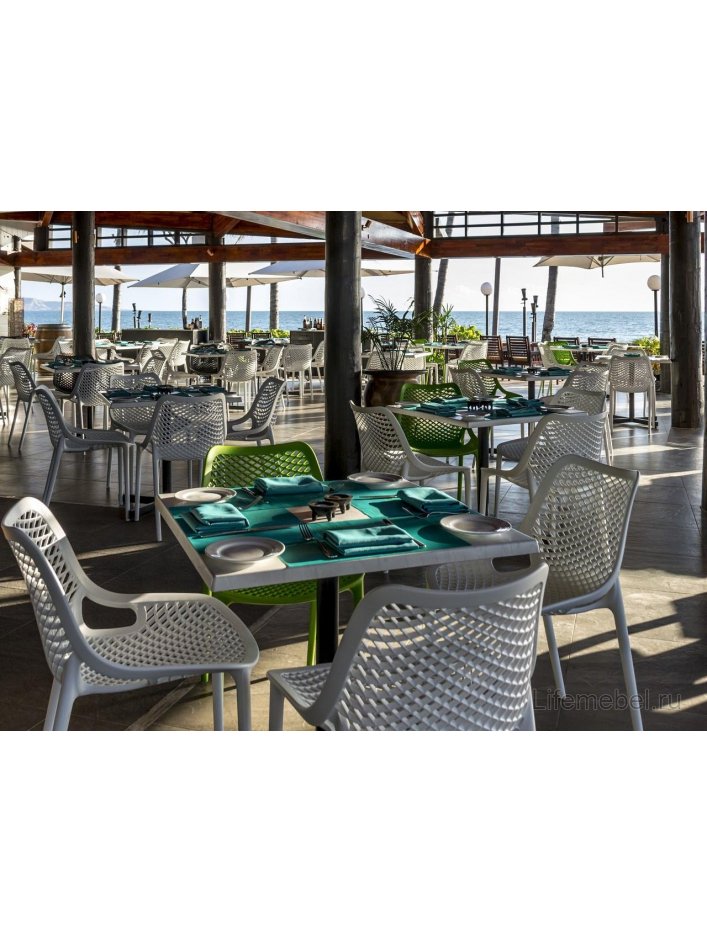 Пластиковый стул Air зеленый