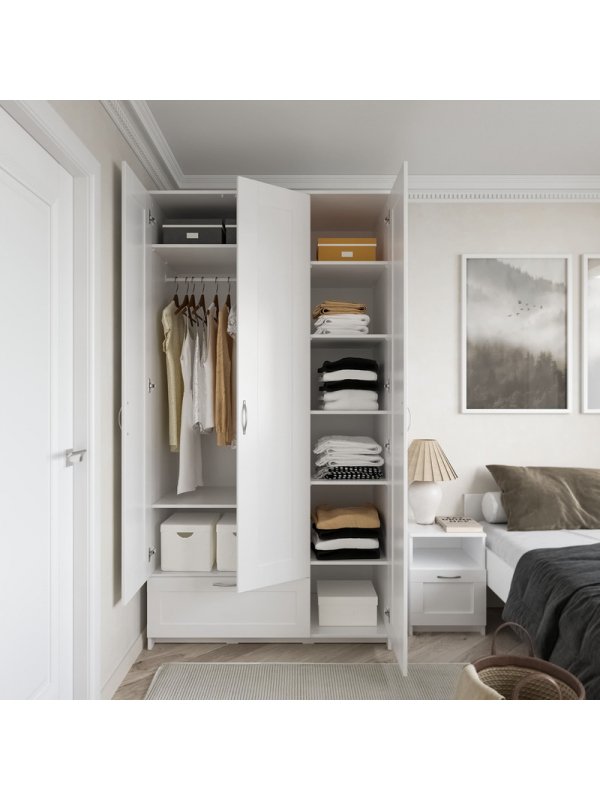 Шкаф Сириус трехдверный с одним выдвижным ящиком белый