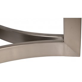 Деревянный стол Дуку