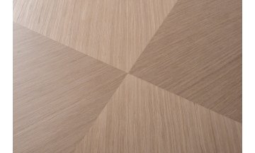 Деревянный стол Дуку