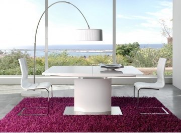 Обеденный стол 