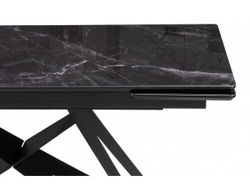 Стеклянный стол Блэкберн