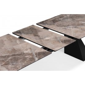 Стеклянный стол Денхольм