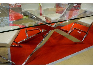 Стеклянный стол Sophie