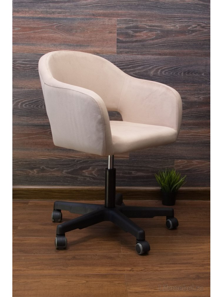 Компьютерное кресло Бабби чёрный / бежевый