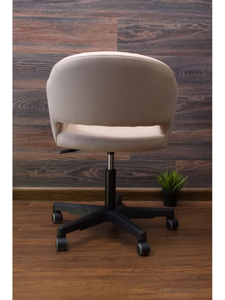 Компьютерное кресло Бабби чёрный / бежевый