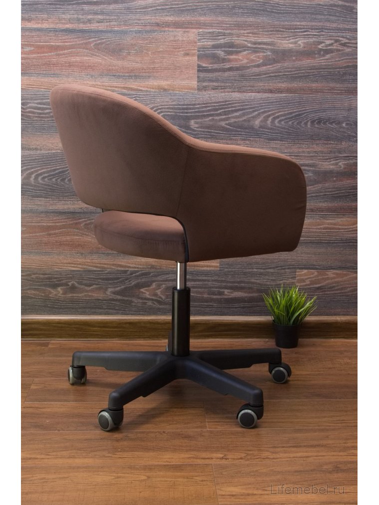 Компьютерное кресло Бабби чёрный / коричневый