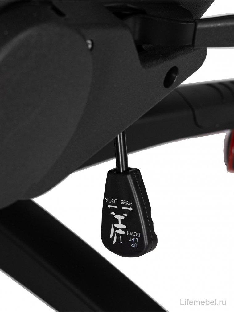 Компьютерное кресло Brian черно-красная экокожа