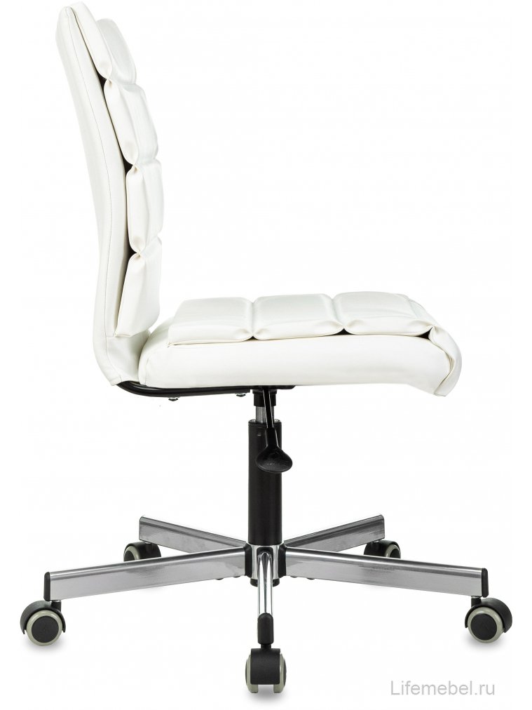 Компьютерное кресло CH-320M белое