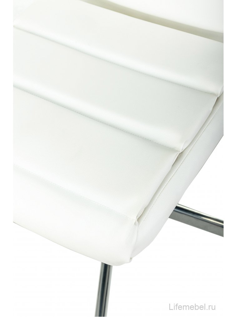 Компьютерное кресло CH-320M белое