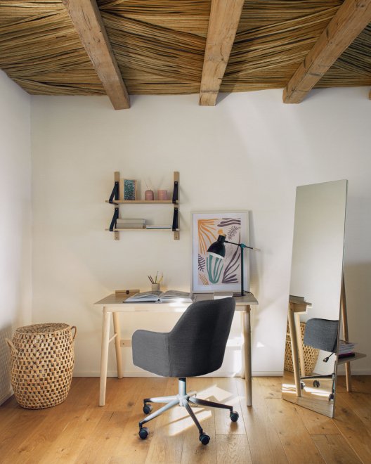 Компьютерное кресло Madina темно-серое