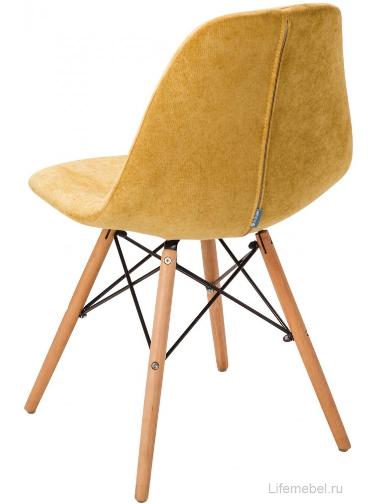 Деревянный стул Eames W жёлтый
