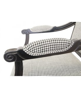 Мягкий стул с подлокотниками Runako