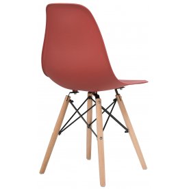 Пластиковый стул Eames PC-015