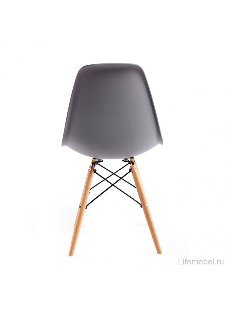 Комплект стульев на металлокаркасе Eames 532632