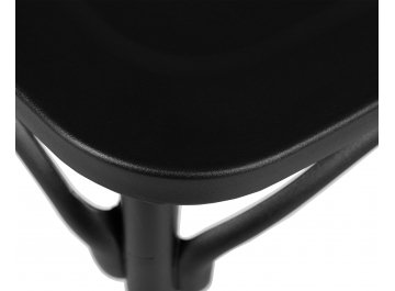 Пластиковый стул Dobrin Zilan