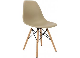 Пластиковый стул Eames