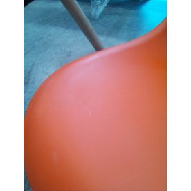 Пластиковый стул Eames PC-015