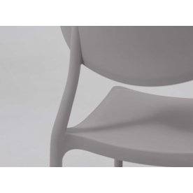 Пластиковый стул Peppi