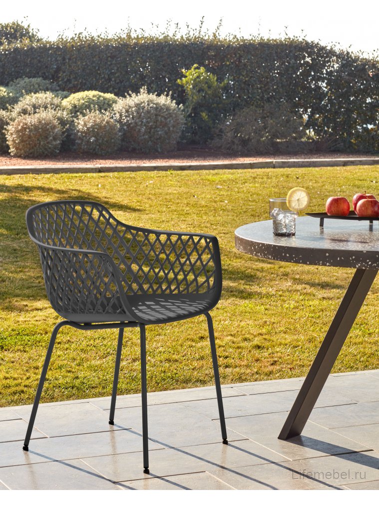 Стул на металлокаркасе Quinn серый