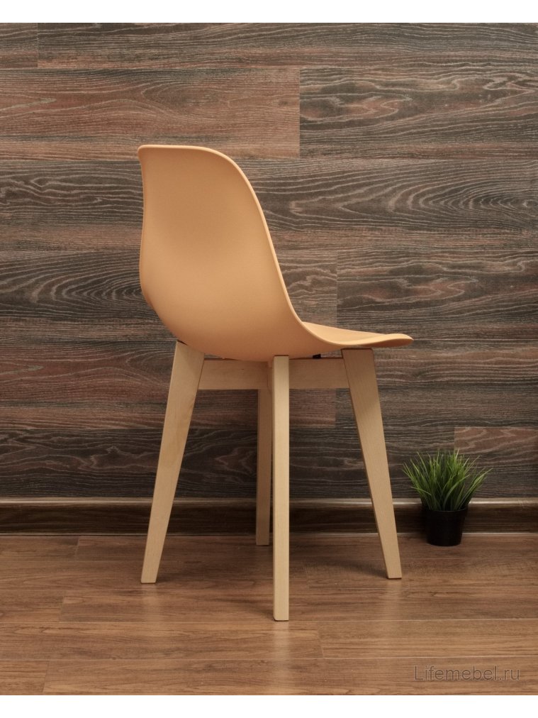 Пластиковый стул Сашш натуральный / персиковый