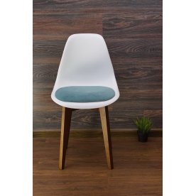 Пластиковый стул Сашш