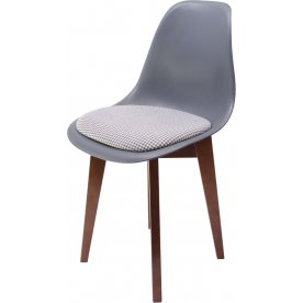 Пластиковый стул Сашш