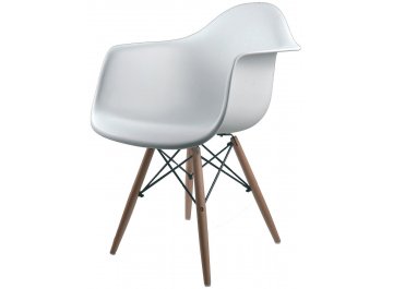 Пластиковый стул Августа