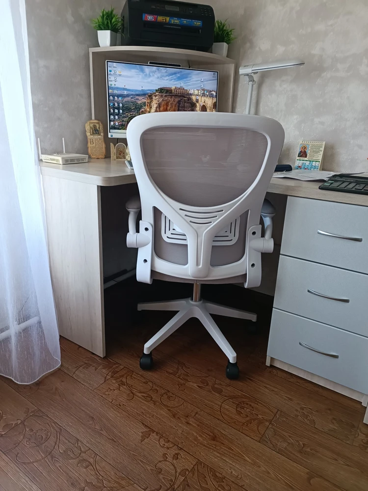 Компьютерное кресло Konfi light gray / white фото покупателя 7