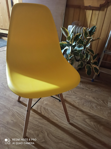 Пластиковый стул Eames PC-015 желтый фото покупателя 461