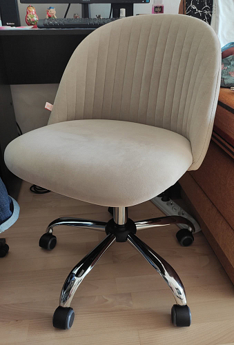 Компьютерное кресло Melody молочное фото покупателя 81