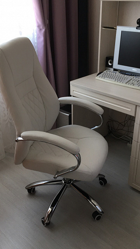 Компьютерное кресло Aragon белое фото покупателя 299