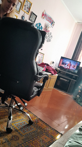 Компьютерное кресло Kolson black фото покупателя 93