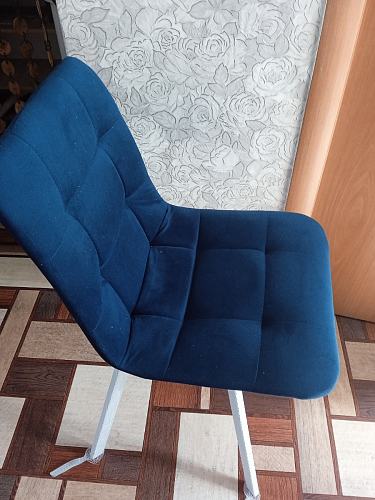 Стул на металлокаркасе Чилли черный / зеленый фото покупателя 1264