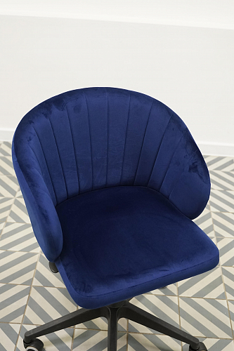 Компьютерное кресло Пард confetti silver серый / черный из шоурума 8