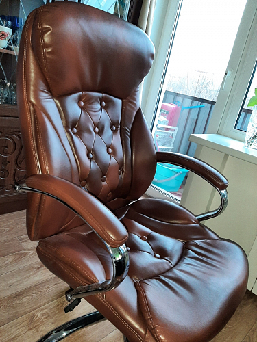 Компьютерное кресло Rich коричневое фото покупателя 13